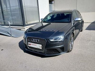 Usado Audi RS4 450 CV (330 kW) 2013 Blanco Familiar