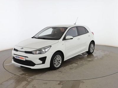 Usado Kia Rio 84 CV (61 kW) 2020 Blanco Utilitario