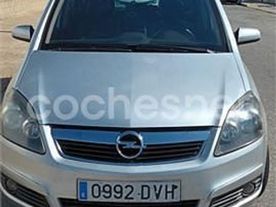 Używany Opel Zafira Cosmo 120 KM (88 kW) 2006 Szary Minivan