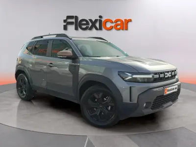 Usado Dacia Duster Extreme 131 CV (96 kW) 2025 Gris SUV