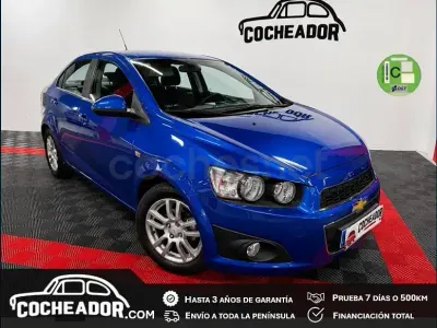 Usado Chevrolet Aveo LT 101 CV (74 kW) 2012 Azul Berlina
