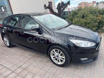 Negro Usado 2018 Ford Focus Active Berlina | 10.795 € (Precio justo)