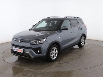 Gris Usado 2022 Ssangyong (KGM) Tivoli SUV | 18.099 € (Caro)