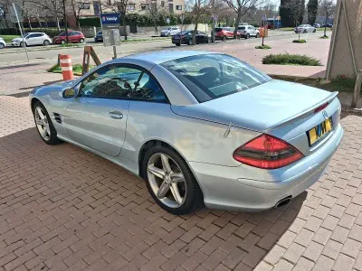 Usado Mercedes SL350 245 CV (180 kW) 2004 Gris / plata Descapotable