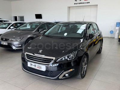 Usado Peugeot 308 Allure 120 CV (88 kW) 2016 Negro Berlina