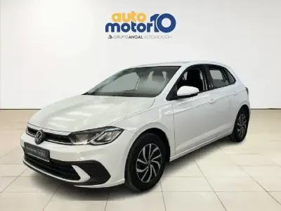Używany VW Polo Life 95 KM (69 kW) 2023 Biały Hatchback