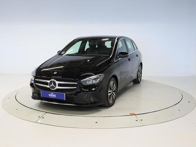Negro Usado 2021 Mercedes B180 Monovolumen | 28.900 €