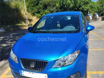 Usado Seat Ibiza Style 105 CV (77 kW) 2011 Azul Berlina