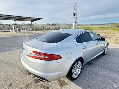Usado Jaguar XF Premium Luxury 207 CV (152 kW) 2009 Gris / plata Berlina