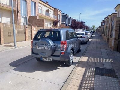 Gris / plata Usado 2008 Suzuki Grand Vitara SUV | 10.500 € (Un poco caro)