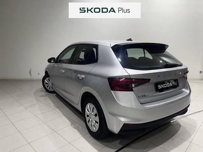 Gris plata Usado 2022 Skoda Fabia Active | 13.990 € (Precio justo)