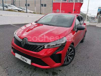 Rojo Usado 2023 Renault Clio V Techno Berlina | 19.250 € (Caro)