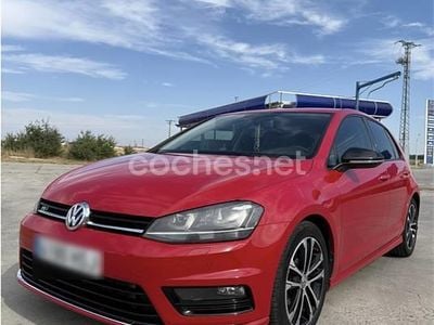 Usado VW Golf VII Sportline 150 CV (110 kW) 2013 Rojo Familiar