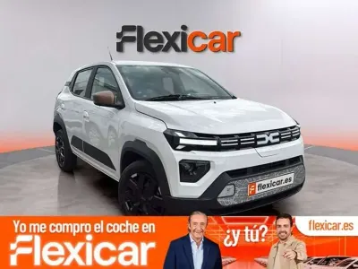 Usado Dacia Spring Extreme 47 kW (65 CV) 2025 Blanco Utilitario