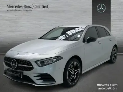 Usado Mercedes A250 AMG line 218 CV (160 kW) 2023 Gris Berlina