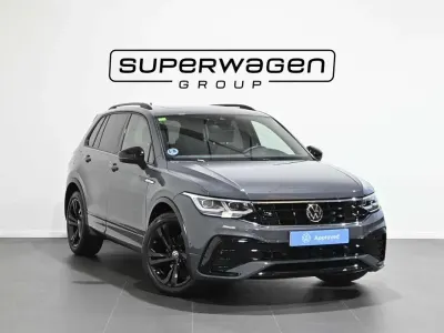 Usado VW Tiguan R-line 200 CV (147 kW) 2022 Gris SUV