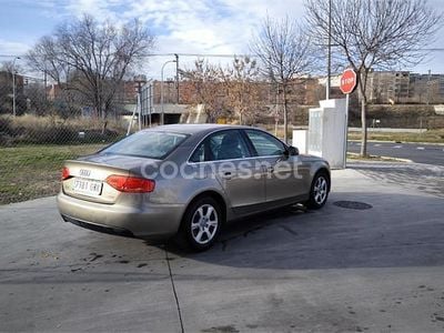 Usado Audi A4 180 CV (132 kW) 2010 Beige Berlina