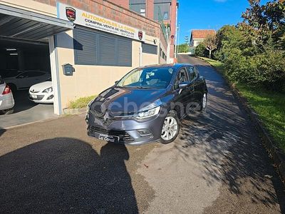 Usado Renault Clio IV LIMITED 90 CV (66 kW) 2018 Gris / plata Berlina
