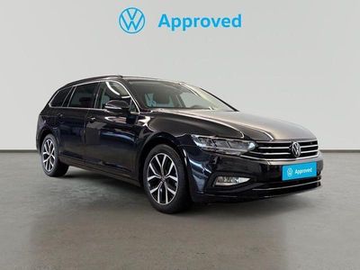 Negro Usado 2021 VW Passat Executive Familiar | 17.200 € (Precio justo)