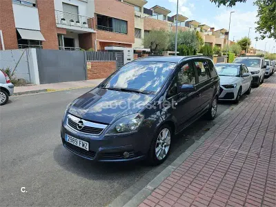 Usado Opel Zafira Cosmo 150 CV (110 kW) 2007 Azul Monovolumen