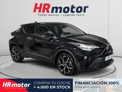 Usado Toyota C-HR Advance 122 CV (89 kW) 2022 Negro SUV