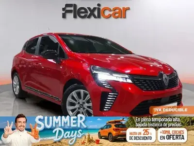 Usado Renault Clio Evolution 100 CV (73 kW) 2025 Rojo Utilitario