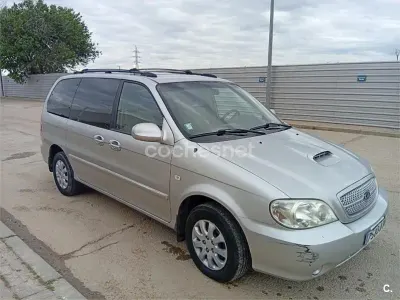 Usado Kia Carnival