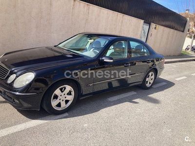 Mercedes E280