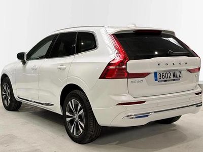 Blanco Usado 2023 Volvo XC60 Core SUV | 46.900 € (Precio justo)
