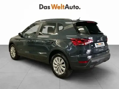 Usado Seat Arona Style 95 CV (69 kW) 2026 Azul SUV