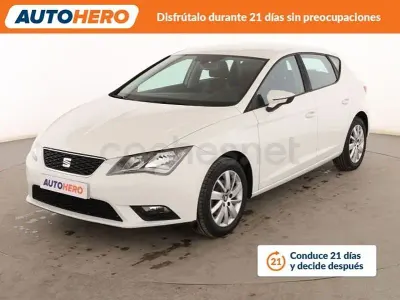 Usado Seat Leon Reference 105 CV (77 kW) 2014 Blanco Berlina