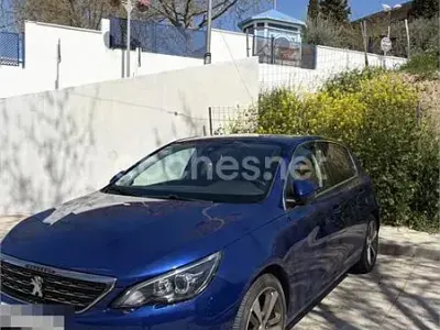 Usado Peugeot 308 Allure 130 CV (95 kW) 2019 Azul Berlina