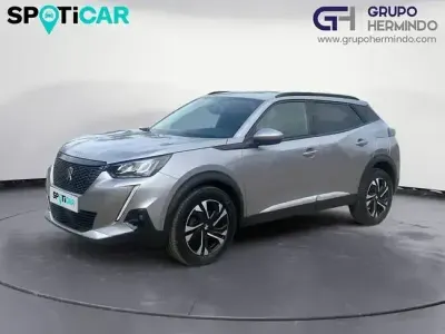 Używany Peugeot 2008 Allure 100 KM (73 kW) 2021 Szary SUV