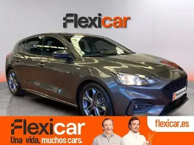 Usado Ford Focus ST-Line 120 CV (88 kW) 2019 Gris