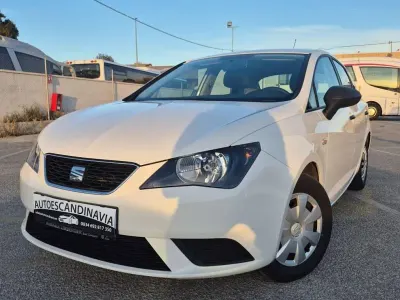 Käytetty Seat Ibiza 71 HP (52 kW) 2014 Valkoinen Sedan