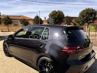 Usado VW Golf VII R 310 HP (228 kW) 2018 Preto Sedan