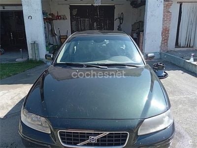 Usado Volvo S60 Momentum 130 CV (95 kW) 2004 Verde Berlina