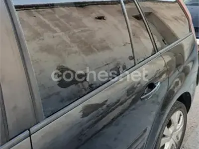 Usado Citroën C4 Picasso 110 CV (80 kW) 2009 Amarillo Monovolumen