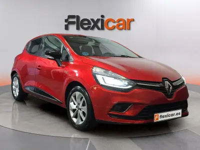 Usado Renault Clio IV Zen 90 CV (66 kW) 2017 Rojo Berlina