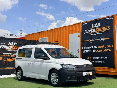 Usado VW Caddy 122 CV (89 kW) 2021 Blanco Monovolumen