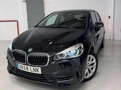 BMW 225