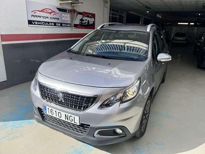 Usado Peugeot 2008 Active 101 CV (74 kW) 2019 Gris SUV