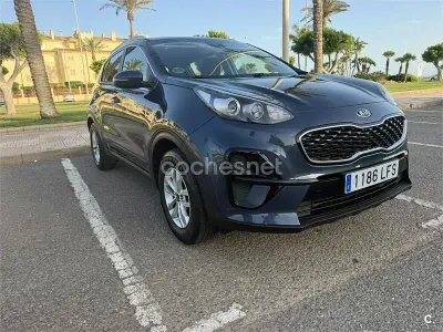 Usado Kia Sportage 132 CV (97 kW) 2020 Azul SUV