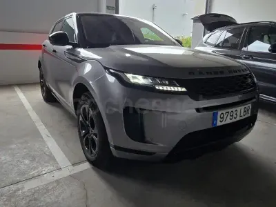 Usado Land Rover Range Rover evoque HSE Dynamic 240 CV (176 kW) 2019 Gris / plata SUV