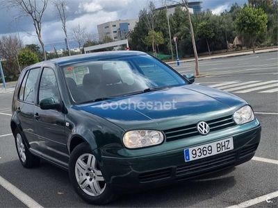 Usado VW Golf IV Conceptline 105 CV (77 kW) 2003 Verde Berlina