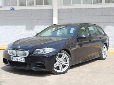 Usado BMW M550 Comfort Edition 381 CV (280 kW) 2014 Azul Familiar