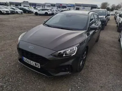 Używany Ford Focus ST-Line X 155 KM (114 kW) 2022 Biały Hatchback