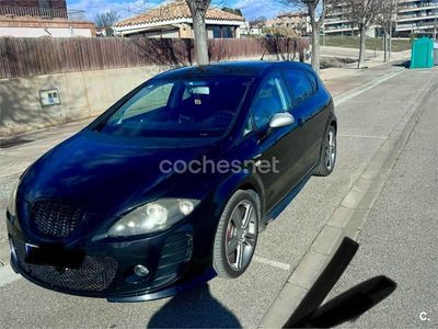 Usado Seat Leon FR 170 CV (125 kW) 2007 Negro Berlina