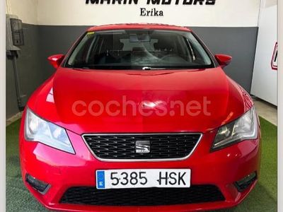 Rojo Usado 2013 Seat Leon Reference Berlina | 7999 € (Precio justo)