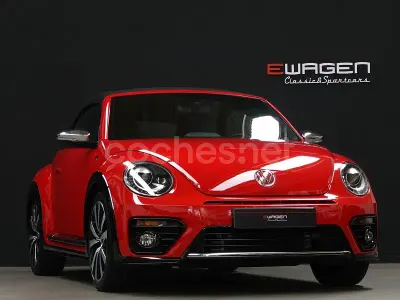 Usado VW Beetle R-line 150 CV (110 kW) 2018 Rojo Utilitario